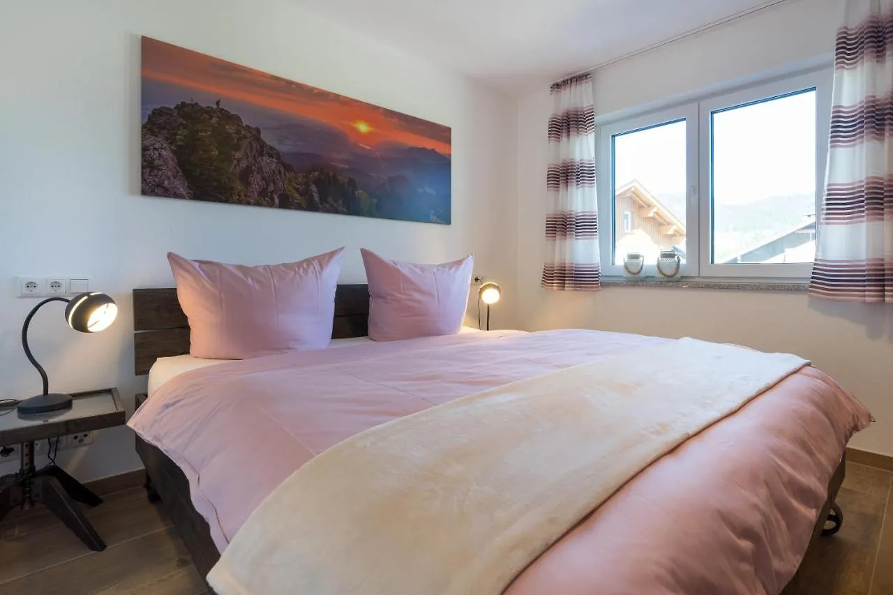 Apartment Ferienwohnungen Alpentraum - Oberstdorfer Berglodge