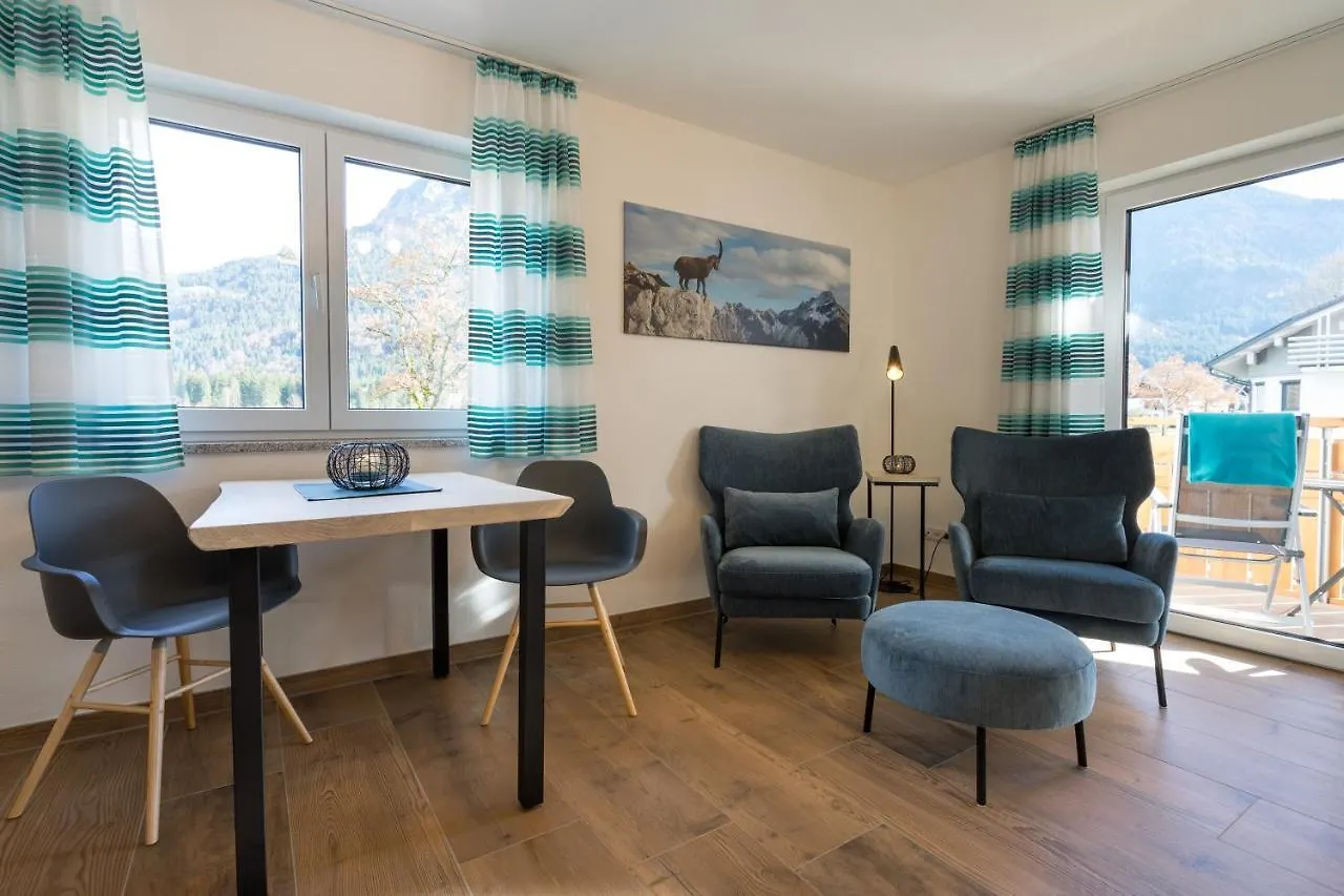 Apartment Ferienwohnungen Alpentraum - Oberstdorfer Berglodge